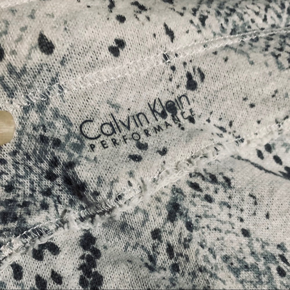 Calvin Klein Black White Python Print Capri Pant L - image 4